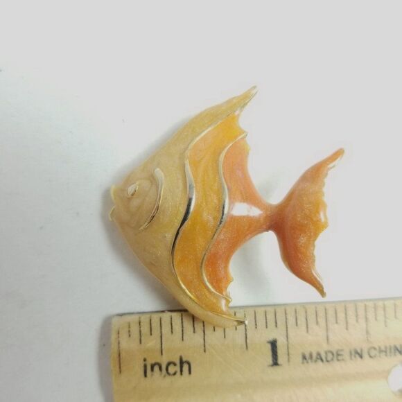 Vintage Orange Yellow Enamel Angel Fish Shape Brooch, Retro Animal Lapel Pin - Picture 3 of 6